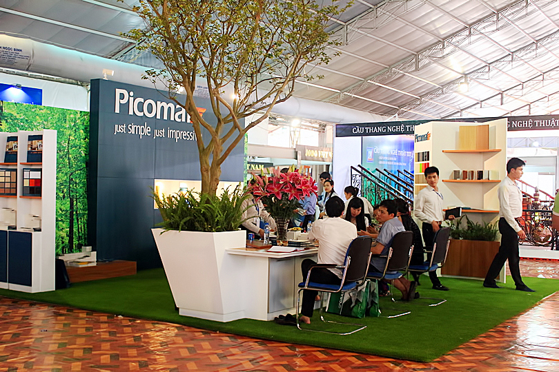 Accompanying with Picomat at Hanoi Vietbuild Exhibition in 2014